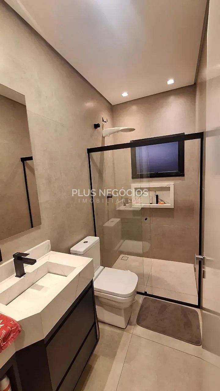 Casa à venda com 3 quartos, 303m² - Foto 7