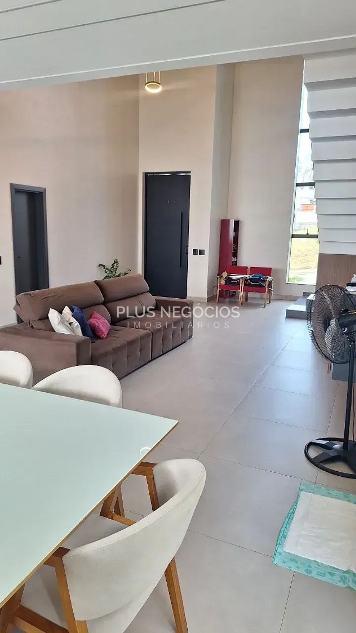 Casa à venda com 3 quartos, 303m² - Foto 6