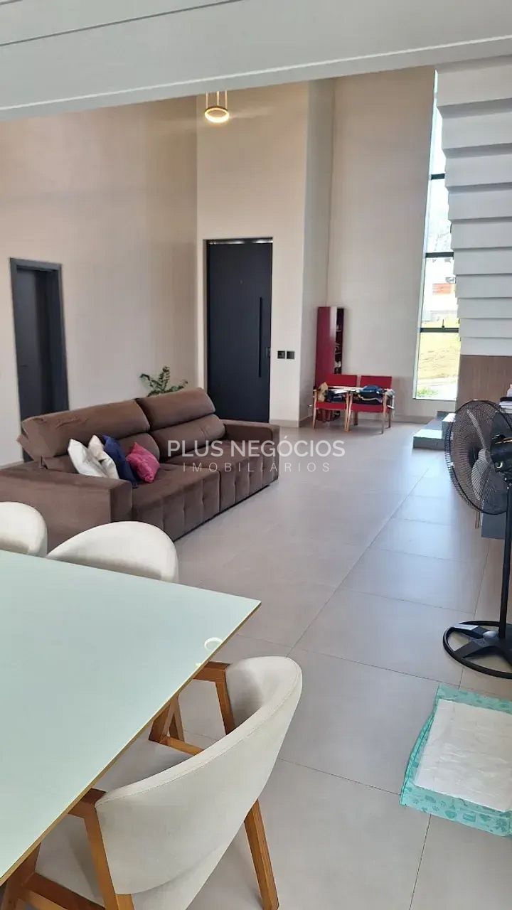 Casa à venda com 3 quartos, 303m² - Foto 13
