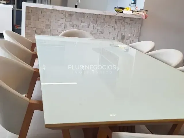 Casa com 338m² 3 quartos e 4 banheiros, à venda, no bairro Green Valley em Votorantim