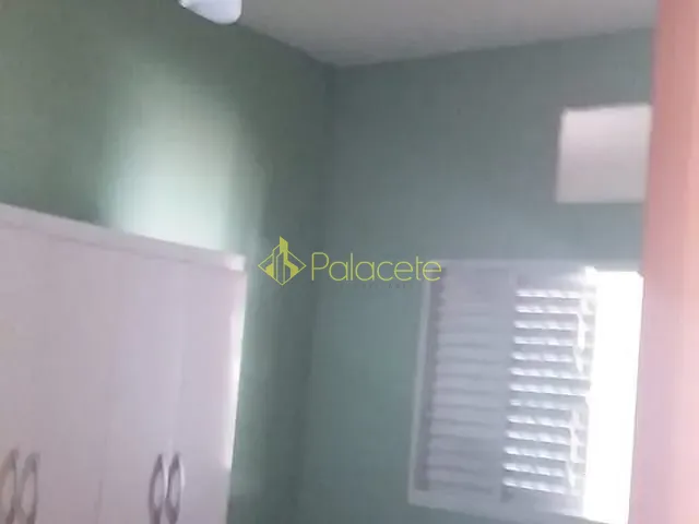 Casa com 300m², à venda, no bairro Itaguaçú em Aparecida