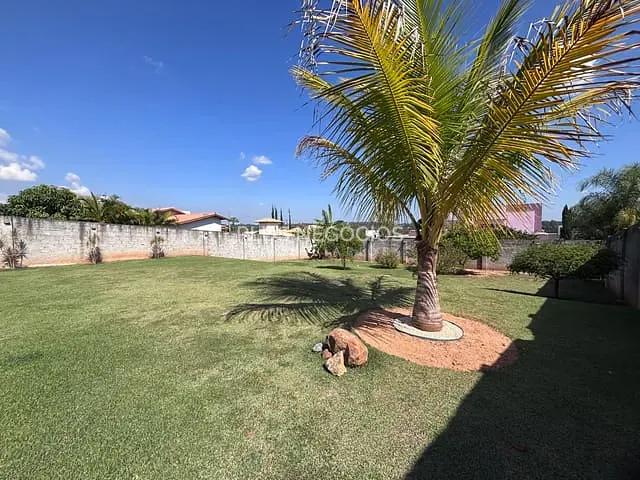 Casa com 1000m² 4 quartos e 5 banheiros, à venda, no bairro Jardim Novo Mundo em Sorocaba