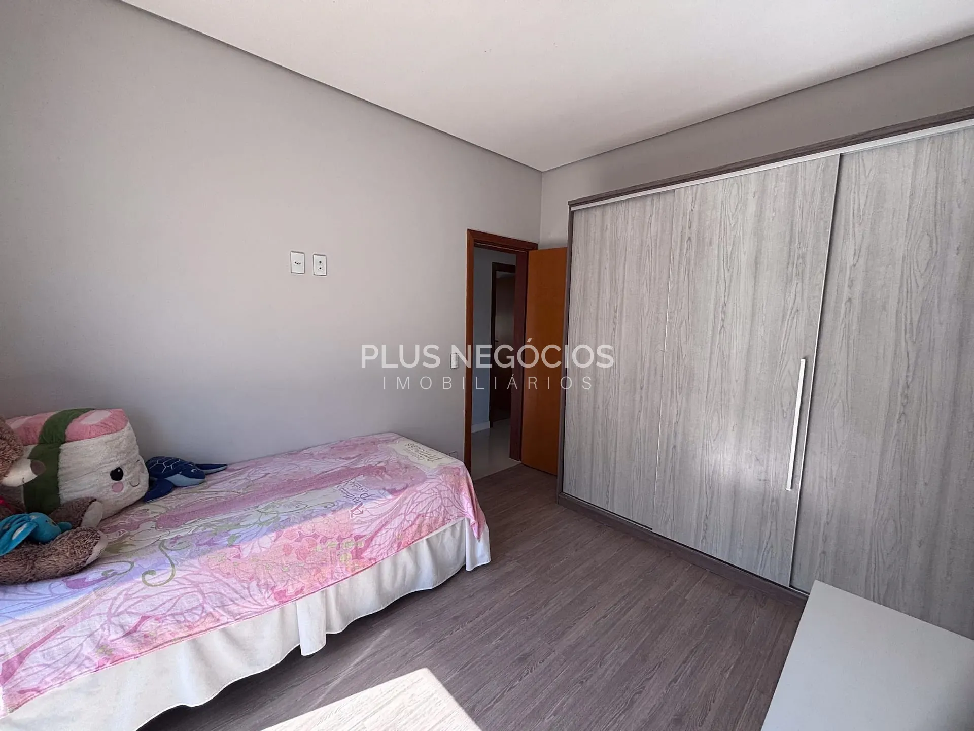 Casa, 4 quartos, 205 m² - Foto 22