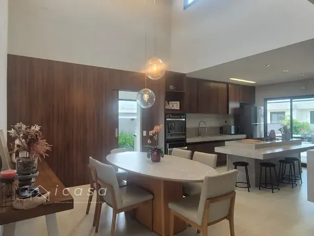 Casa com 485m² 3 quartos e 4 banheiros, à venda, no bairro Condomínio Residencial Alphaville em São José dos Campos