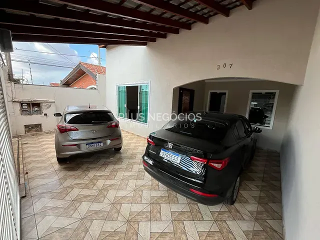 Casa com 250m² 3 quartos e 1 banheiro, à venda, no bairro Central Parque Sorocaba em Sorocaba