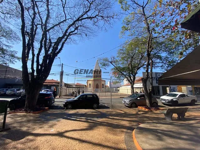 Casa à venda, no bairro Centro em Indaiatuba