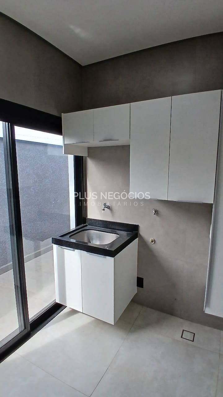 Casa à venda e aluguel com 4 quartos, 260m² - Foto 25