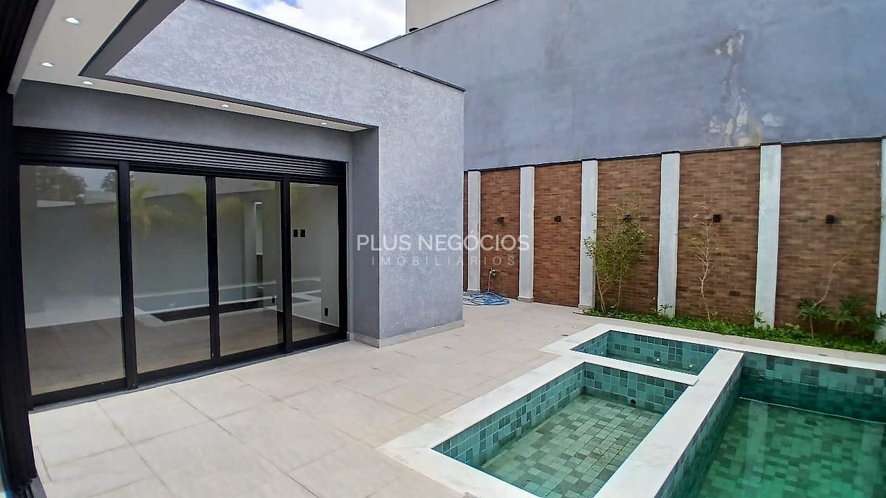 Casa à venda e aluguel com 4 quartos, 260m² - Foto 31