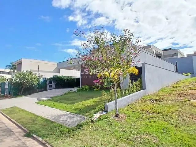 Casa com 465m² 4 quartos e 5 banheiros, à venda ou para alugar, no bairro Alphaville Nova Esplanada 3 em Votorantim