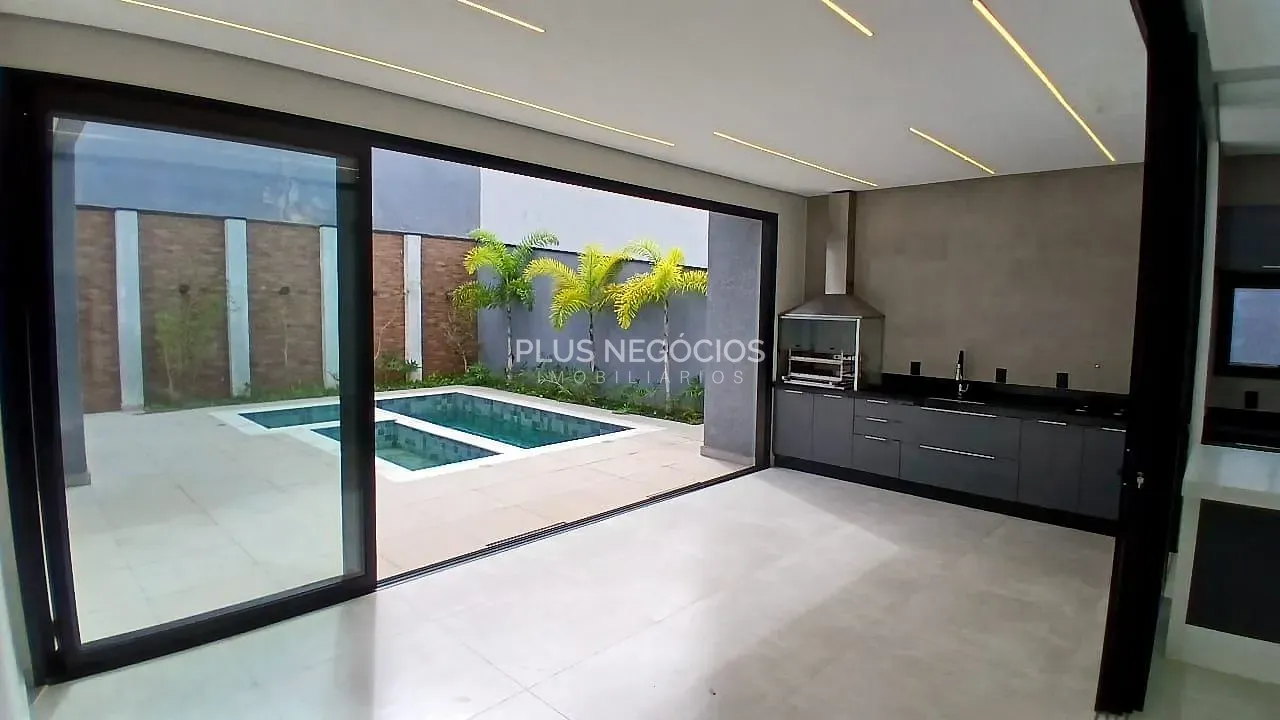 Casa, 4 quartos, 260 m² - Foto 34