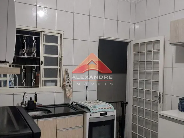 Casa com 125m² 3 quartos e 2 banheiros, à venda, no bairro Residencial Armando Moreira Righi em São José dos Campos