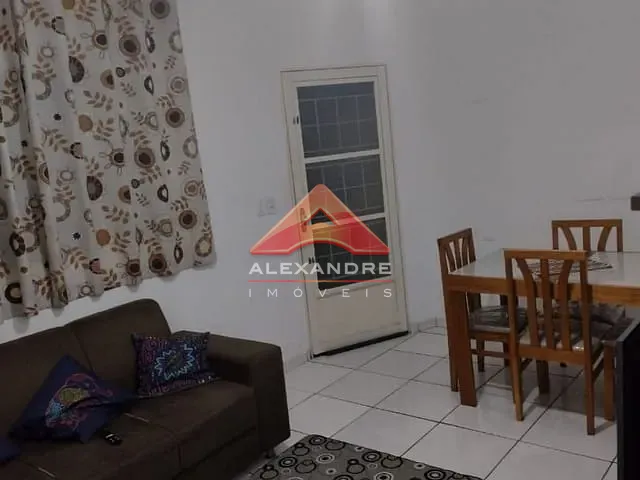 Casa com 125m² 3 quartos e 2 banheiros, à venda, no bairro Residencial Armando Moreira Righi em São José dos Campos