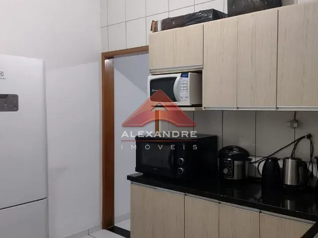 Casa com 125m² 3 quartos e 2 banheiros, à venda, no bairro Residencial Armando Moreira Righi em São José dos Campos