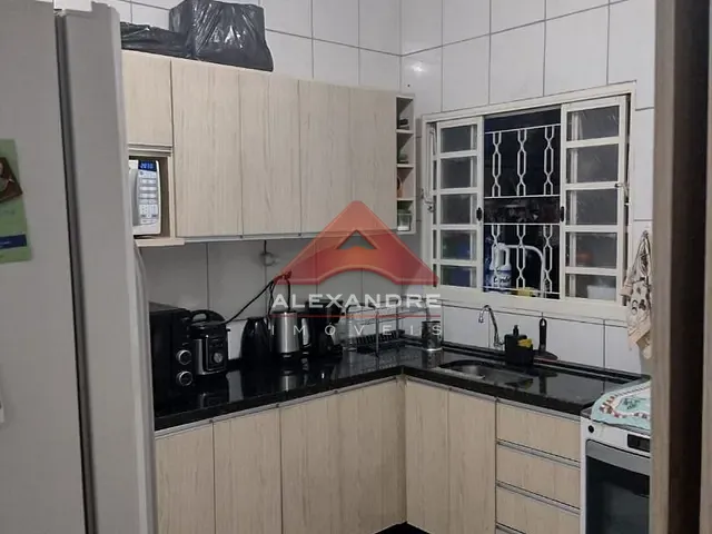 Casa com 125m² 3 quartos e 2 banheiros, à venda, no bairro Residencial Armando Moreira Righi em São José dos Campos