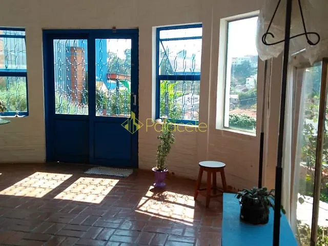 Casa com 485m² 3 quartos e 2 banheiros, à venda, no bairro Parque das Montanhas em Cunha