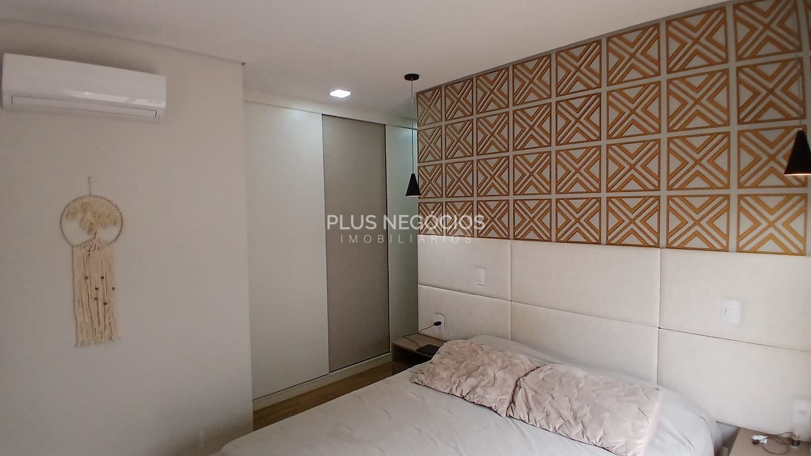 Casa à venda com 4 quartos, 265m² - Foto 10