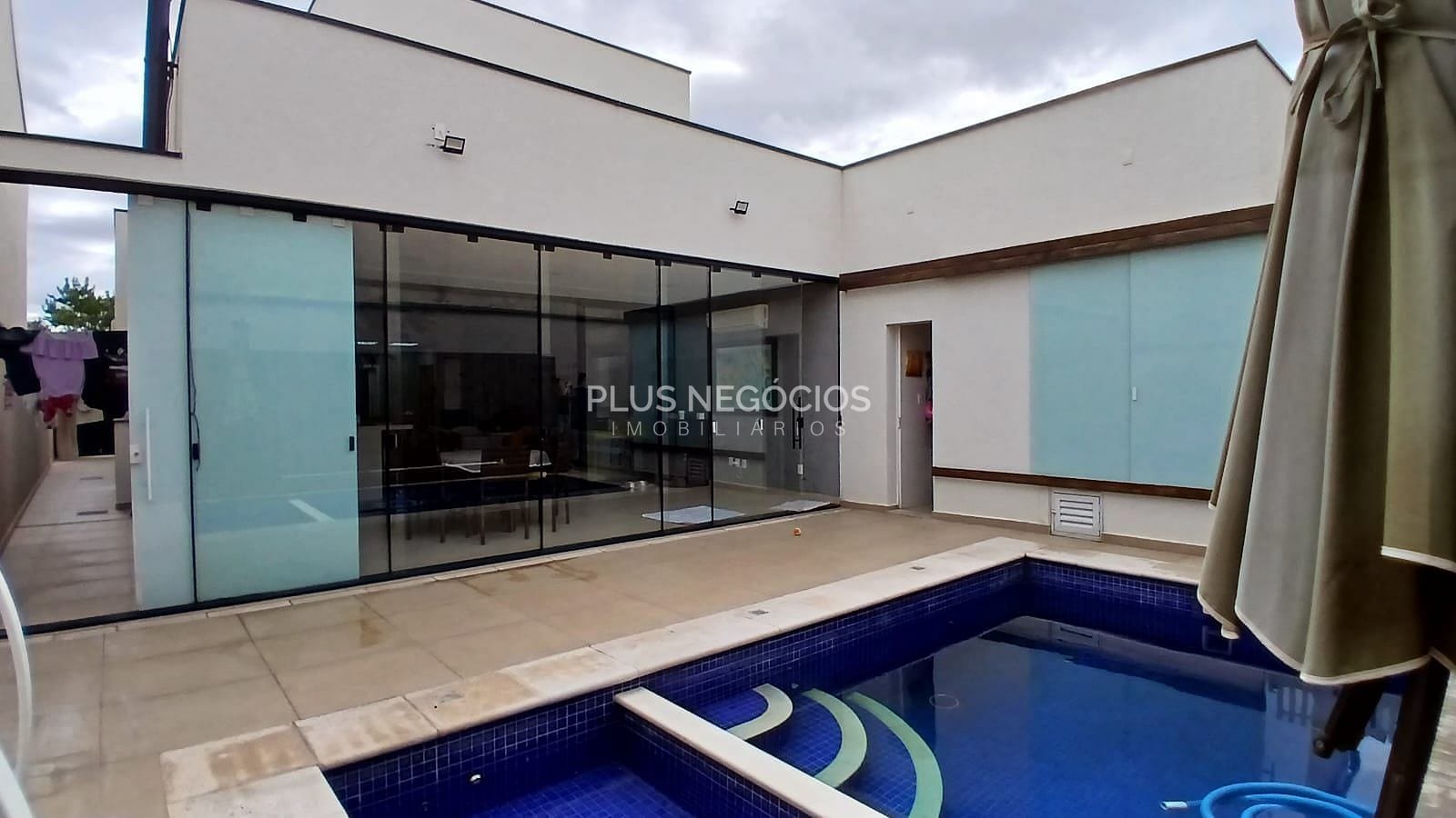 Casa à venda com 4 quartos, 265m² - Foto 23