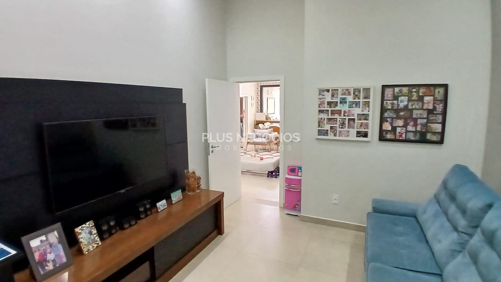 Casa à venda com 4 quartos, 265m² - Foto 32