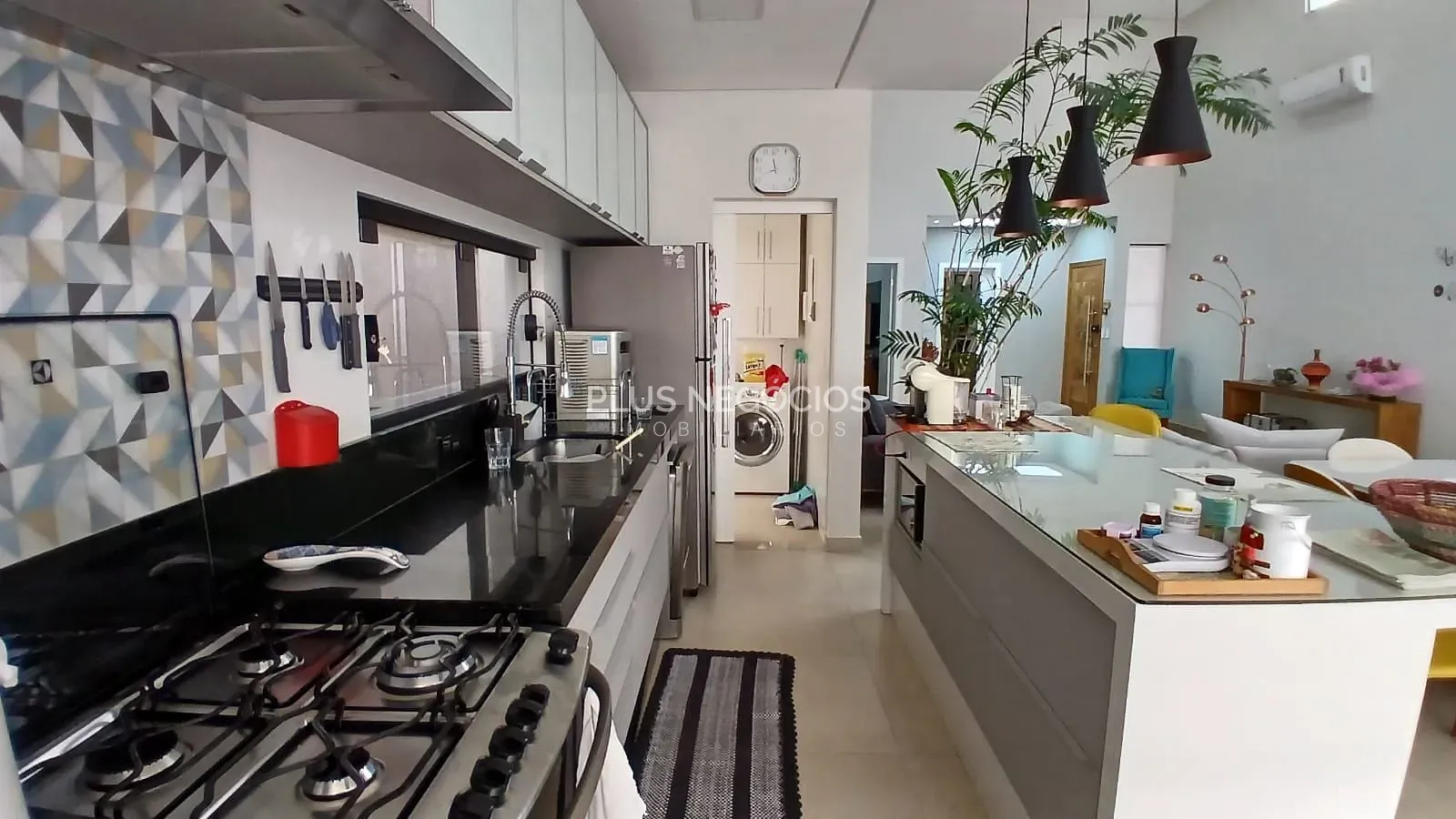 Casa, 4 quartos, 265 m² - Foto 28