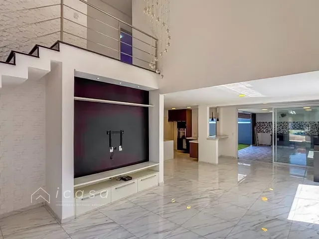 Casa com 300m² 4 quartos e 2 banheiros, à venda, no bairro Condomínio Terras do Vale em Caçapava