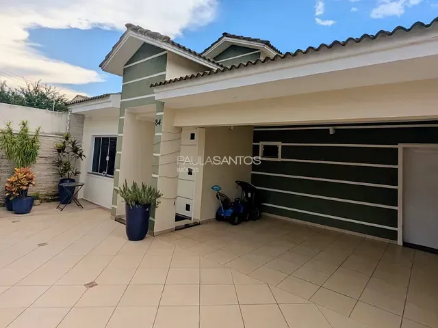 Casa com 300m² 3 quartos e 5 banheiros, à venda, no bairro Jardim Simus em Sorocaba