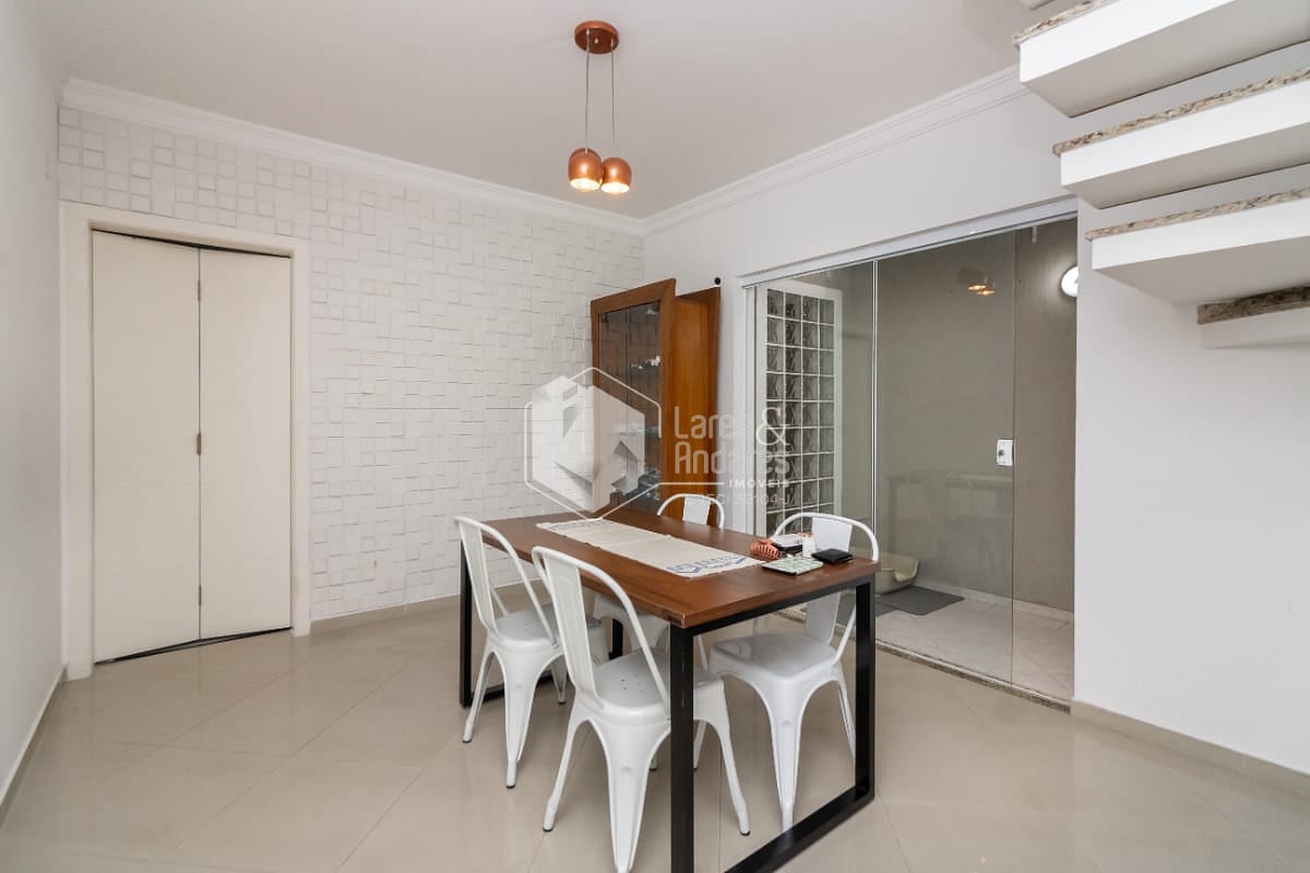 Casa, 3 quartos, 205 m² - Foto 8