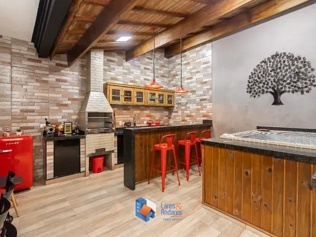 Casa com 205m² 3 quartos e 5 banheiros, à venda, no bairro Vila Dom Pedro II em São Paulo