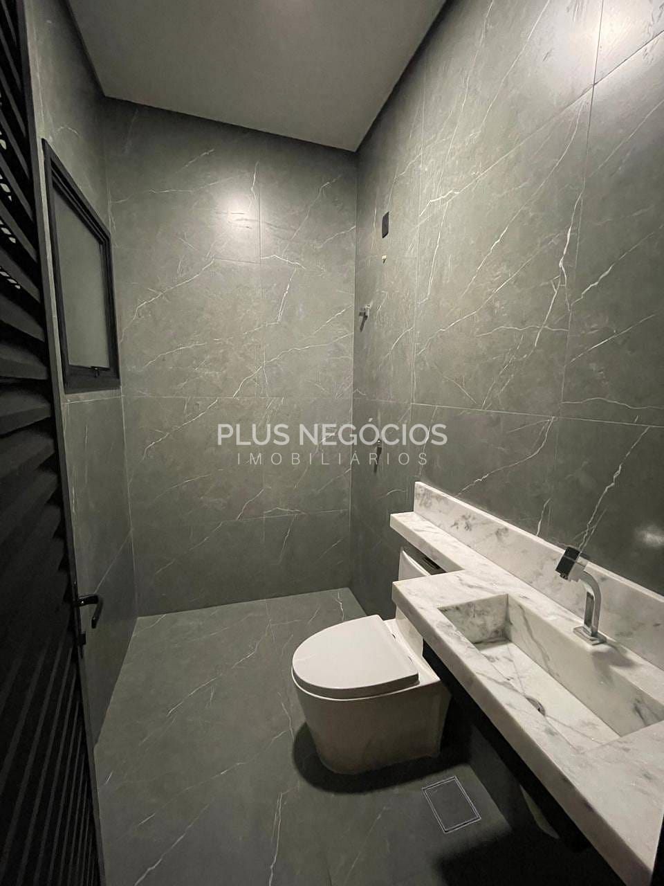 Casa à venda com 3 quartos, 238m² - Foto 12