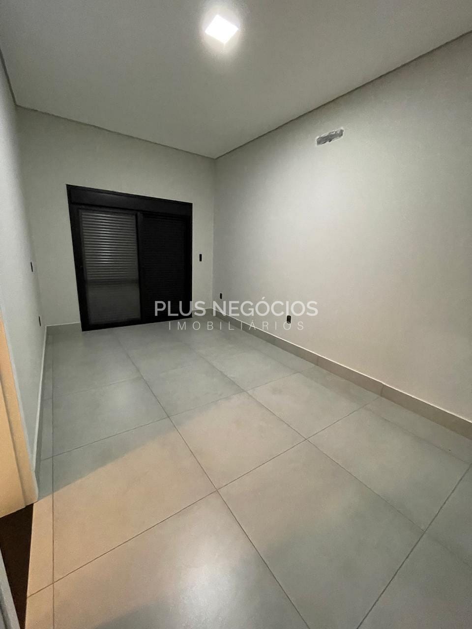 Casa à venda com 3 quartos, 238m² - Foto 19