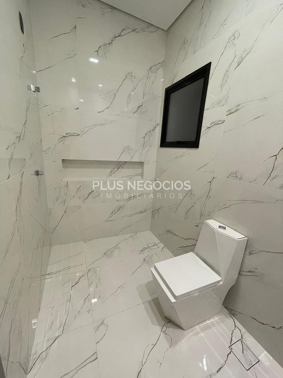 Casa à venda com 3 quartos, 238m² - Foto 24