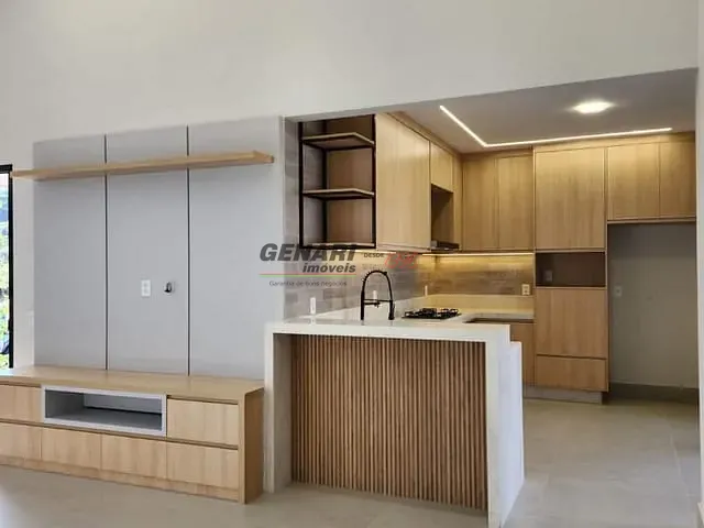 Casa 3 quartos e 4 banheiros, à venda, no bairro Vila Rubens em Indaiatuba