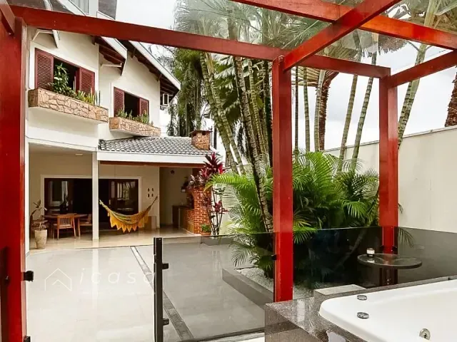 Casa com 360m² 4 quartos e 5 banheiros, à venda, no bairro Jardim Aquárius em São José dos Campos