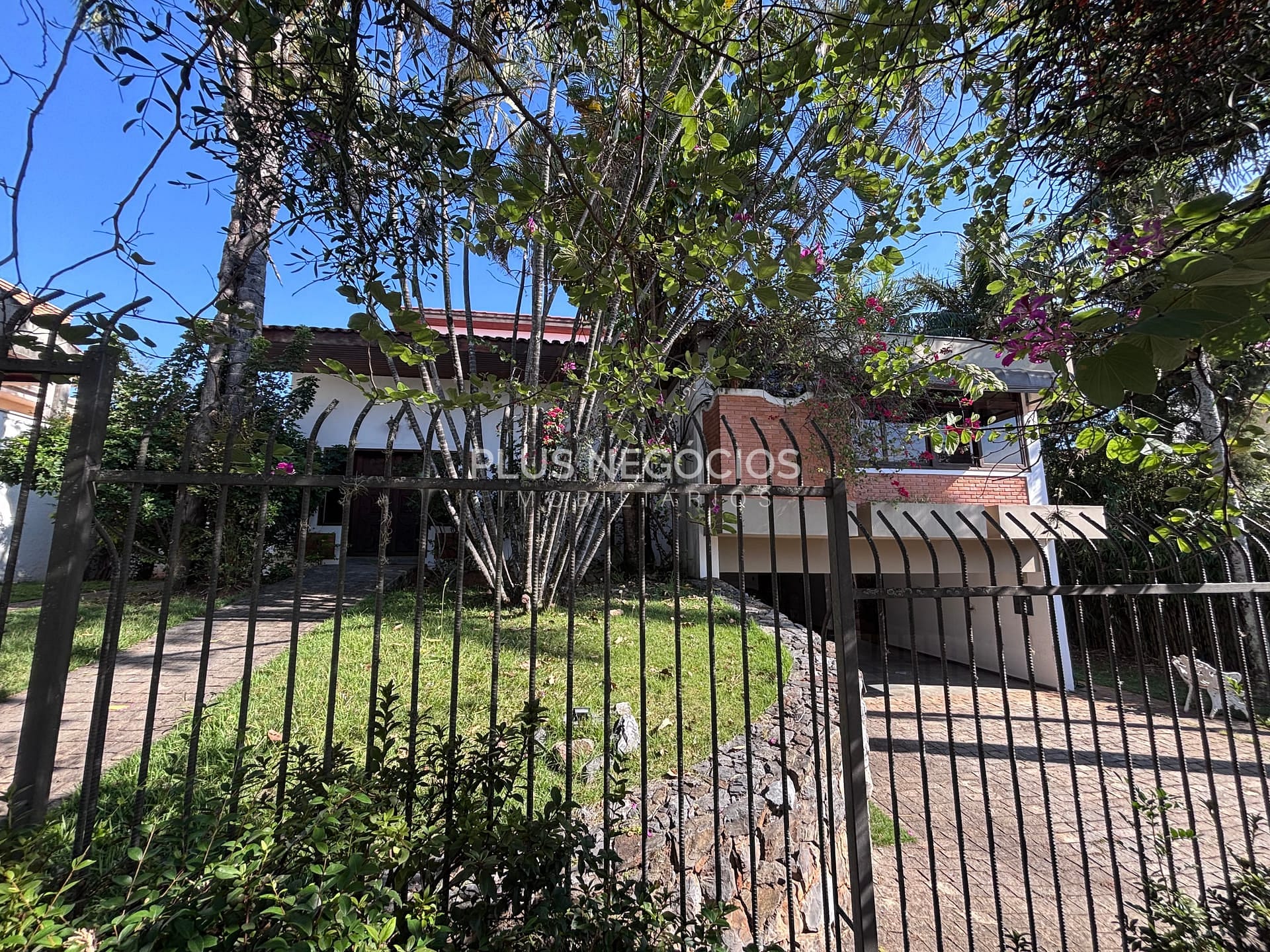 Casa à venda com 4 quartos, 500m² - Foto 40