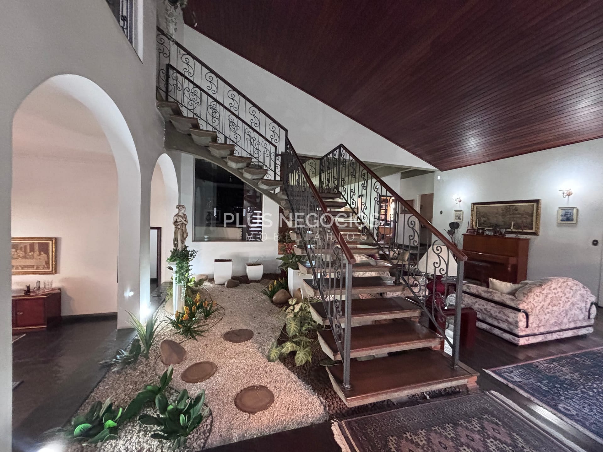 Casa à venda com 4 quartos, 500m² - Foto 6