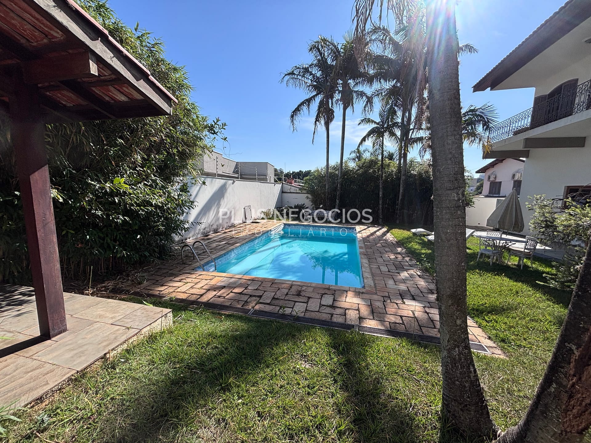 Casa à venda com 4 quartos, 500m² - Foto 30