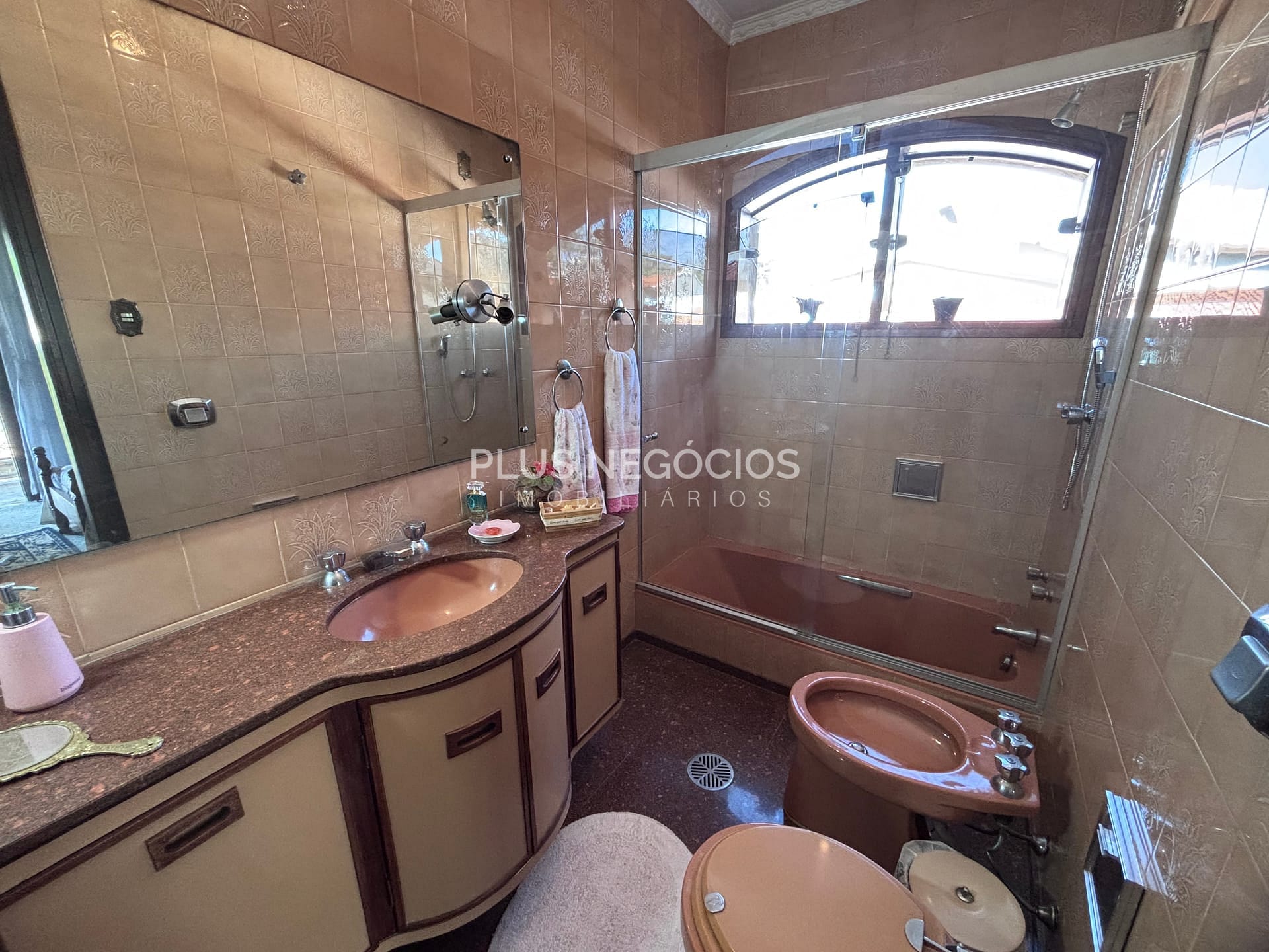 Casa à venda com 4 quartos, 500m² - Foto 37