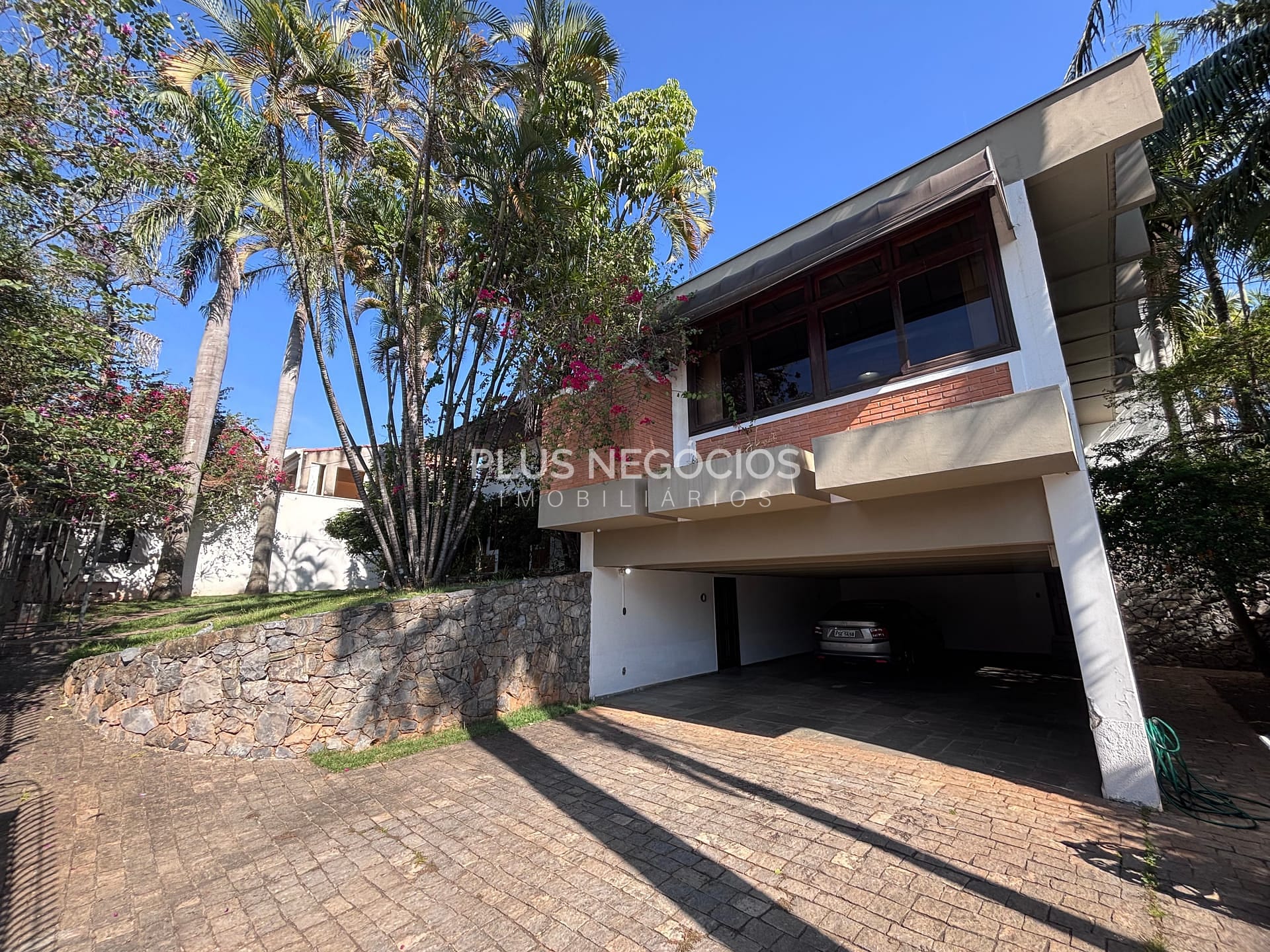 Casa à venda com 4 quartos, 500m² - Foto 4
