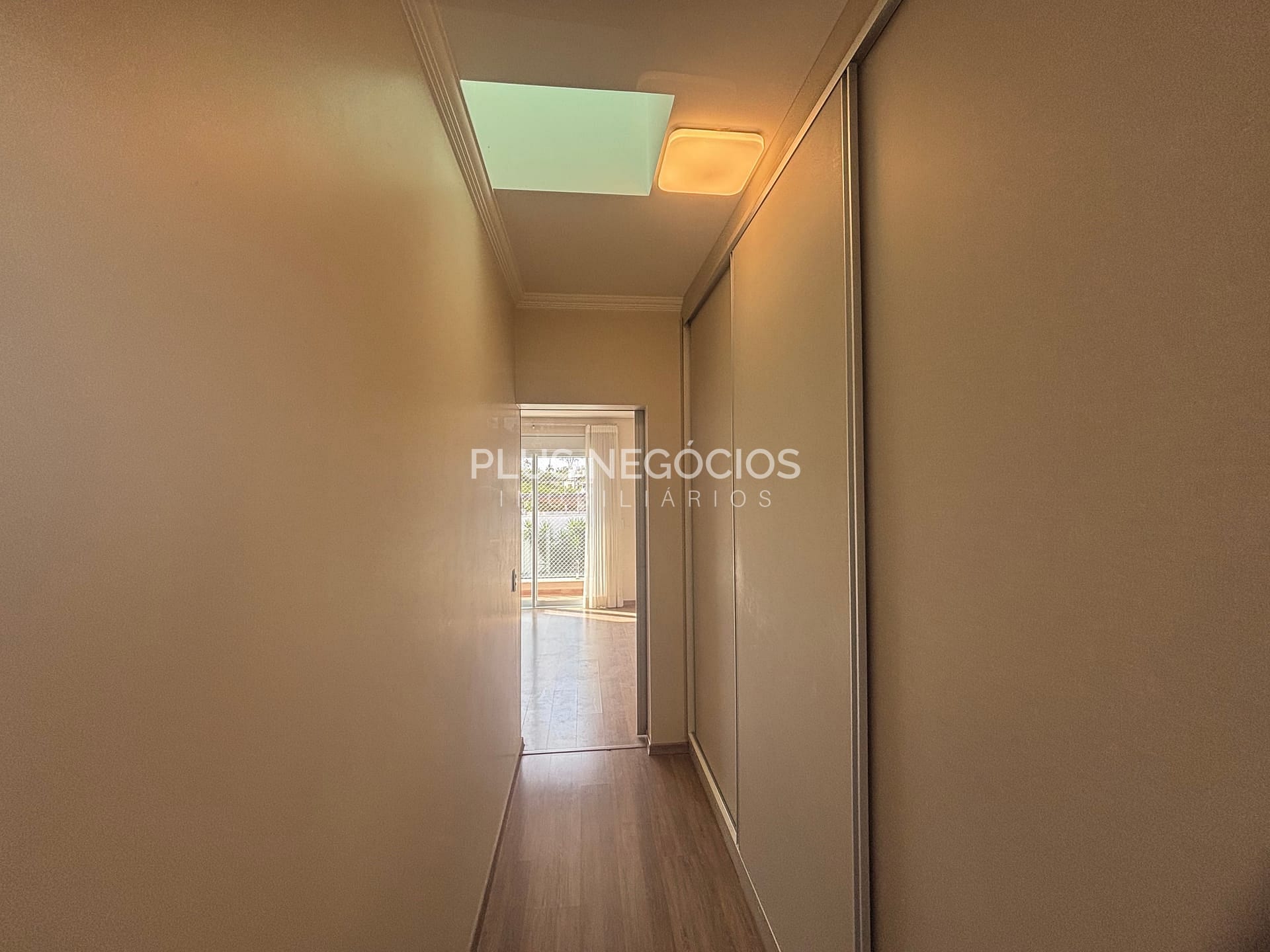 Casa para alugar com 3 quartos, 250m² - Foto 27