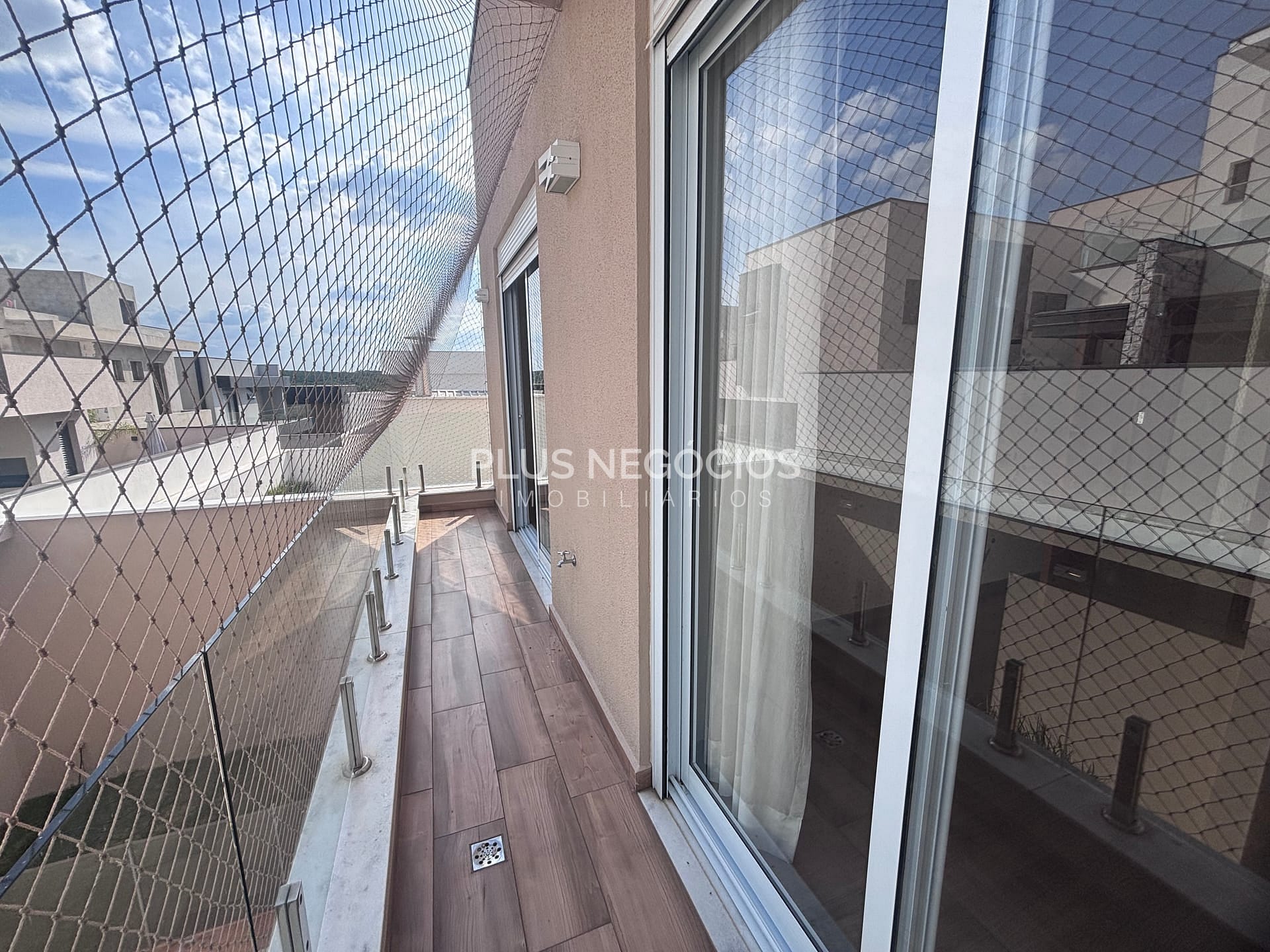 Casa para alugar com 3 quartos, 250m² - Foto 51
