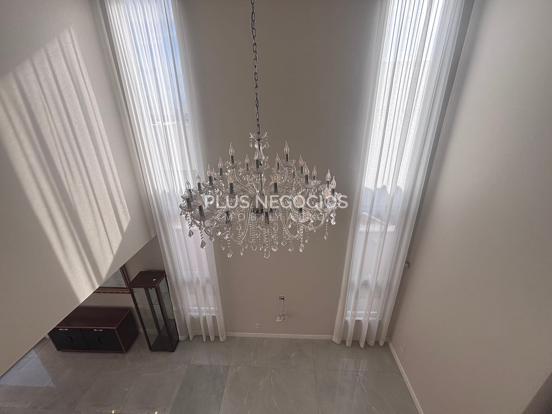 Casa para alugar com 3 quartos, 250m² - Foto 33