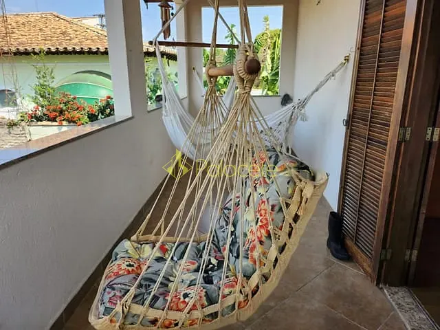 Casa com 270m² 4 quartos e 3 banheiros, à venda, no bairro Santana em Pindamonhangaba