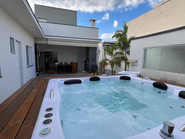 Foto do Casa - Térrea completa, 3 suítes, mobiliada e com ofurô, sauna e quintal generoso para locação! - Ibiti Reserva - Sorocaba/SP | Plus Negócios Imobiliários