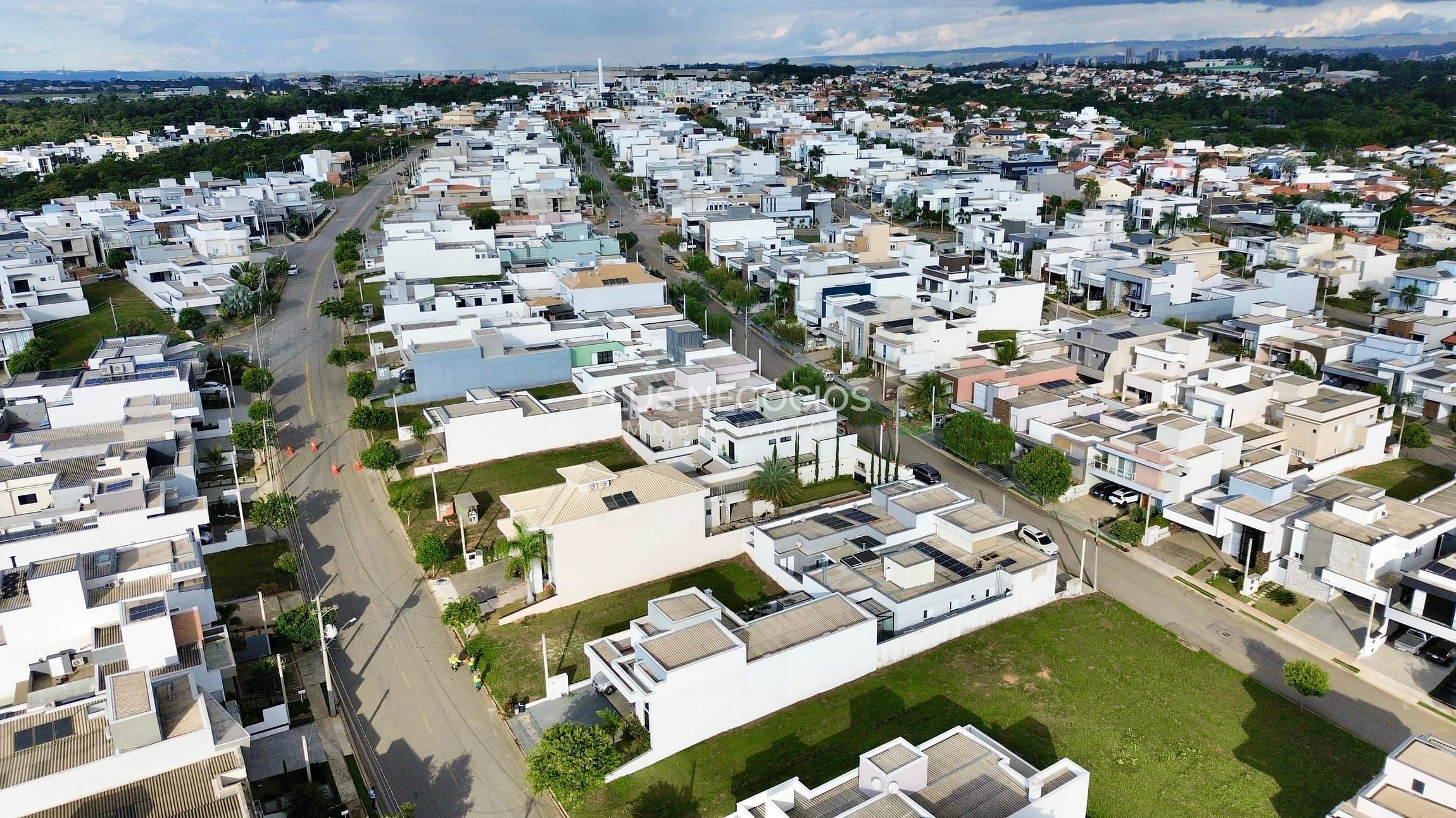 Casa à venda e aluguel com 3 quartos, 170m² - Foto 5