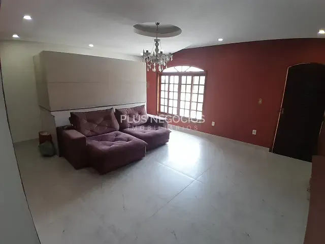 Casa com 250m² 3 quartos e 3 banheiros, à venda, no bairro Jardim Paraná em Sorocaba