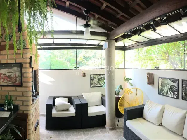 Casa com 150m² 2 quartos e 2 banheiros, à venda, no bairro Além Ponte em Sorocaba