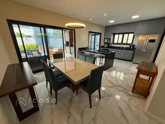 Casa com 492m² 4 quartos e 6 banheiros, à venda, no bairro Condomínio Residencial Alphaville II em São José dos Campos