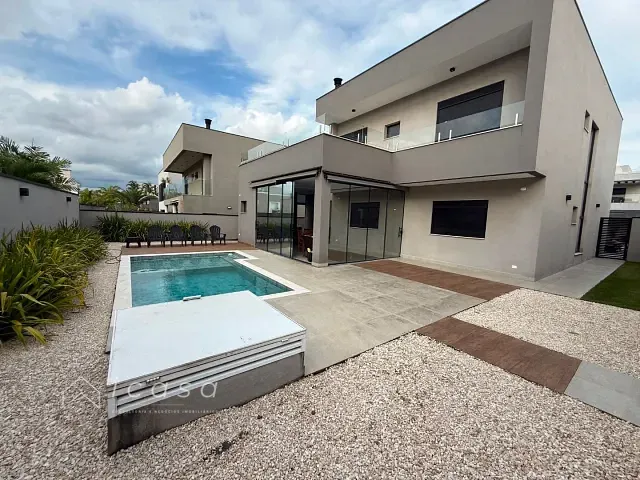Casa com 492m² 4 quartos e 6 banheiros, à venda, no bairro Condomínio Residencial Alphaville II em São José dos Campos
