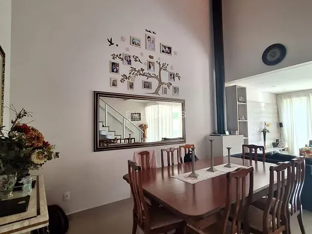 Casa 4 quartos e 6 banheiros, à venda, no bairro Parque Residencial Villa dos Inglezes em Sorocaba