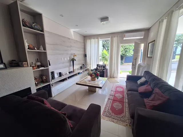 Casa 4 quartos e 6 banheiros, à venda, no bairro Parque Residencial Villa dos Inglezes em Sorocaba