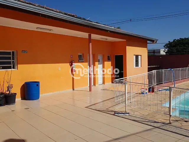 Casa com 688m² 1 quarto e 2 banheiros, à venda, no bairro Vila Brandina em Campinas